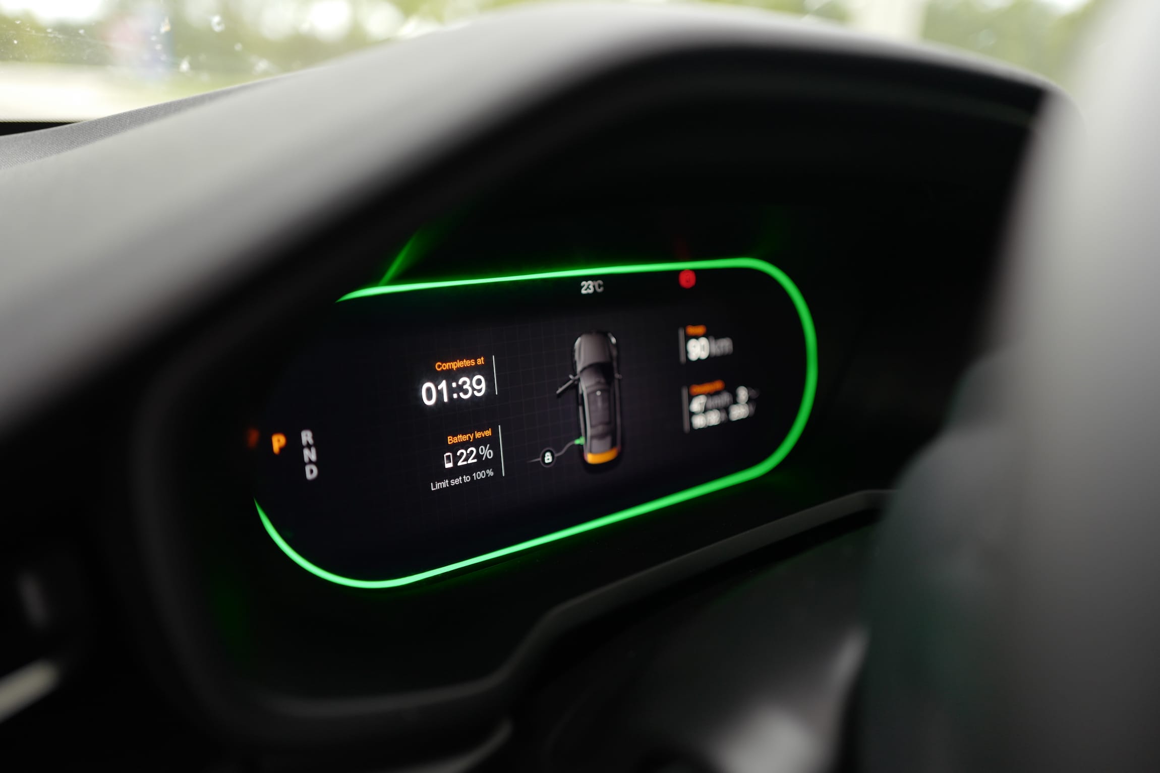 Polestar cluster screen with charging indicator