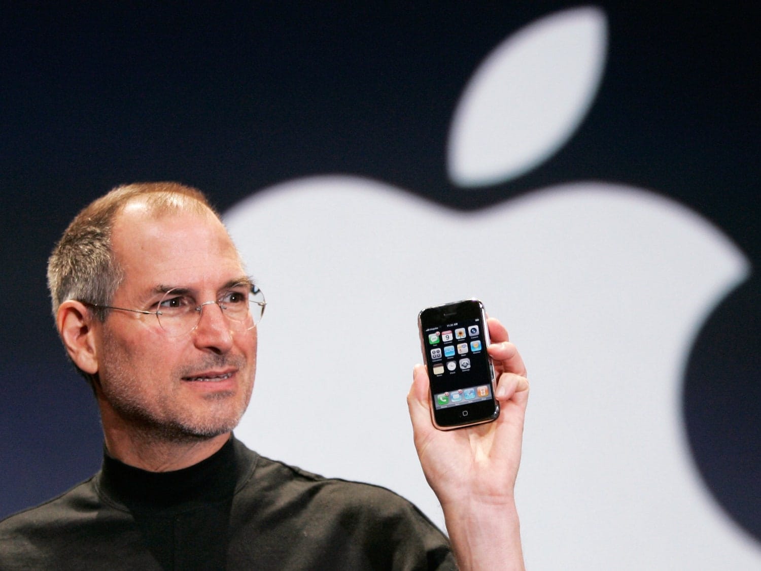 Steve Jobs introducing the iPhone at Macworld 2007